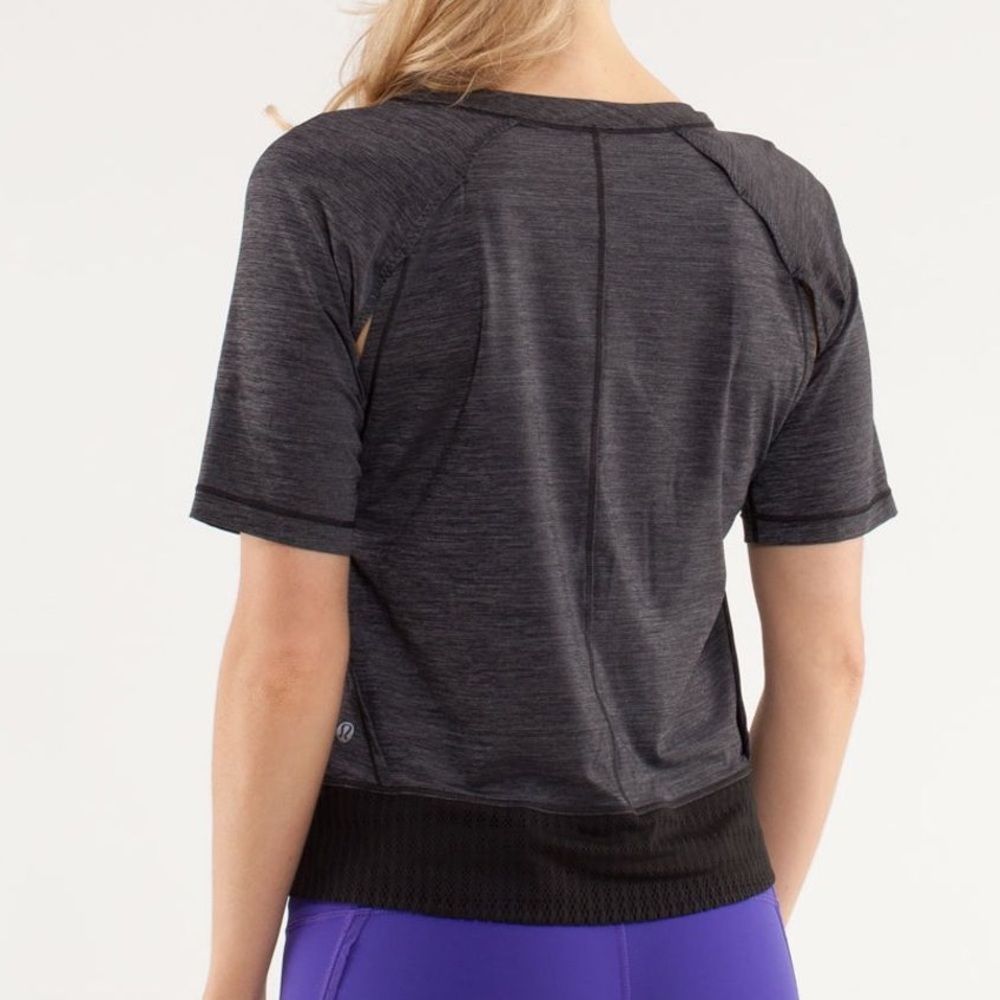 Lululemon Sun Runner Short Sleeve View 5